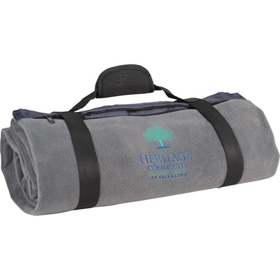  High Sierra&#174; Oversize Picnic Blanket 