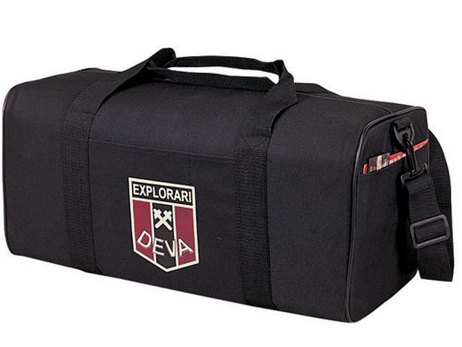  Square Duffle Bag ?? 